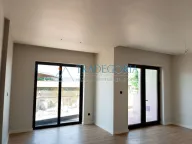Prodaja, stan, 62m², Tivat, Crna Gora - image 3