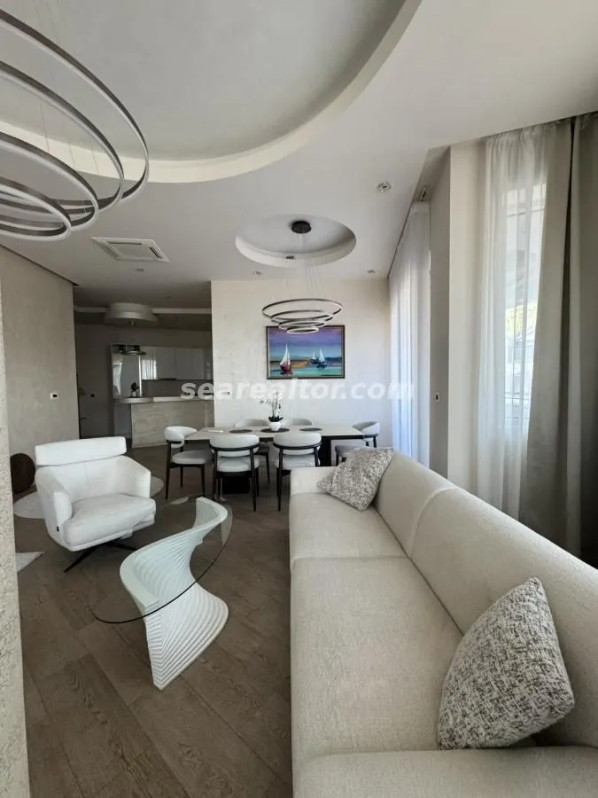 Prodaja, dvosoban stan, 117m², Budva, Crna Gora