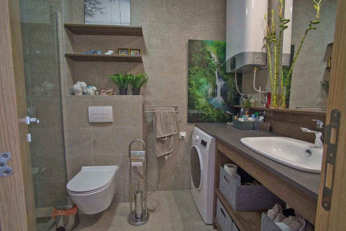 Prodaja, dvosoban stan, 60m², Pod Kuk, Tivat