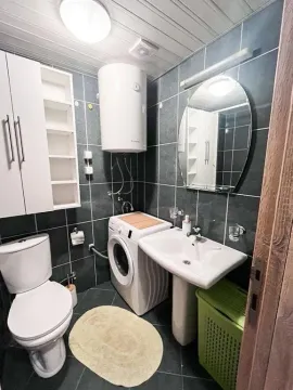 Izdavanje, dvosoban stan, 73m², Stari Aerodrom, Podgorica - image 8