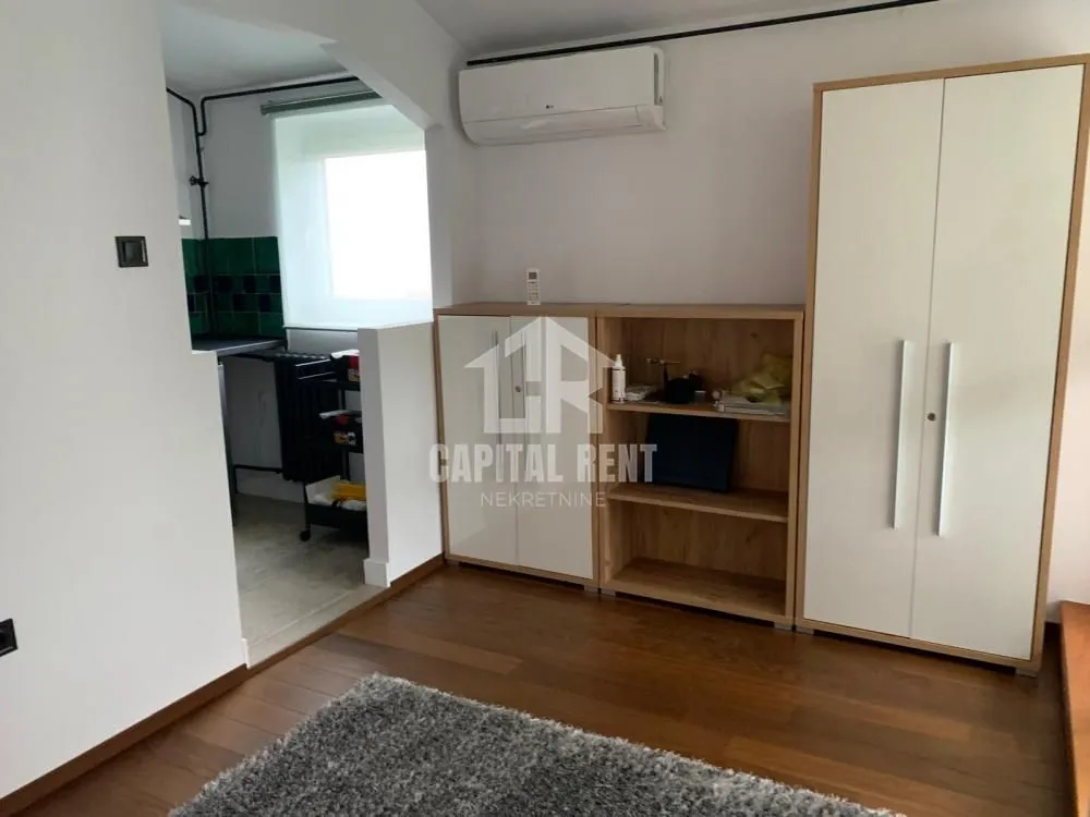 Rent, office space, 33m², Stari Grad, Beograd