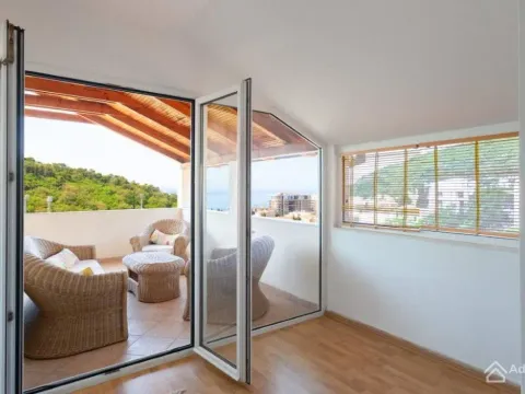 Sale, one bedroom apartment, 69m², Petrovac, Budva - image 8