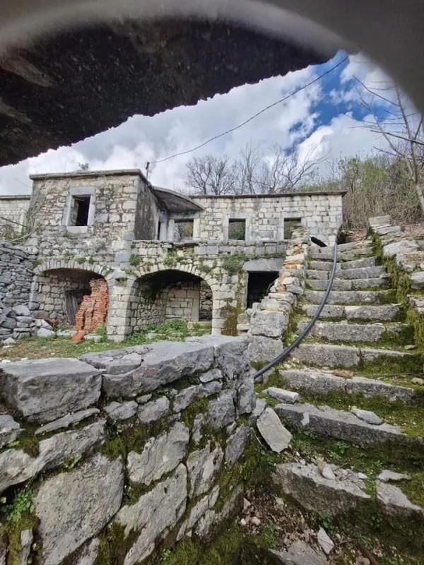 Prodaja, kuća, 66m², Mojdež, Herceg Novi