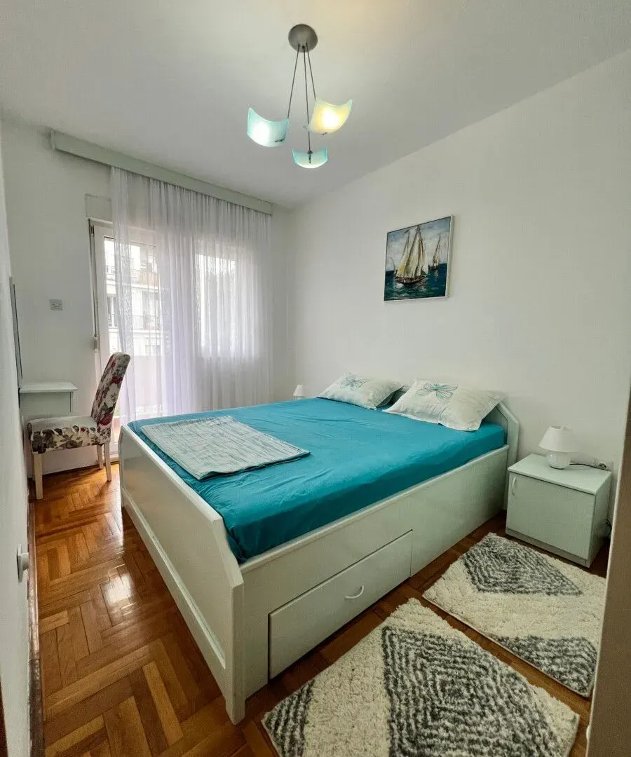 Izdavanje, dvosoban stan, 60m², Preko Morače, Podgorica
