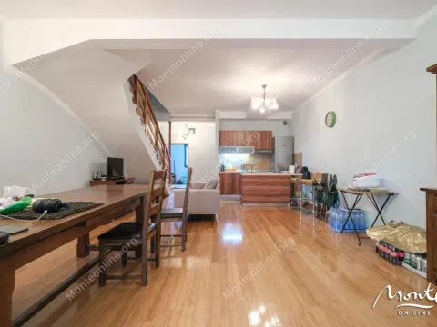 Sale, three bedroom apartment, 130m², Risan, Kotor - image 14