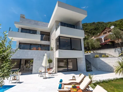 Prodaja, kuća, 360m², Đenovići, Herceg Novi - image 4