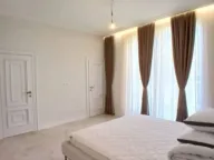 Prodaja, trosoban stan, 198m², Bečići, Budva - image 4