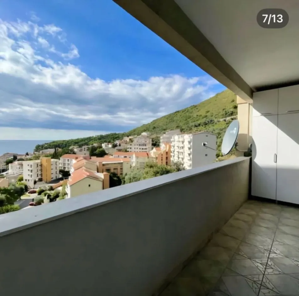 Sale, two bedroom apartment, 70m², Petrovac, Budva