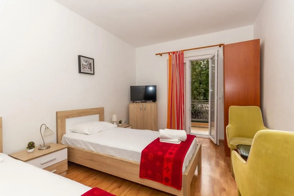 Prodaja, kuća, 230m², Herceg Novi, Crna Gora
