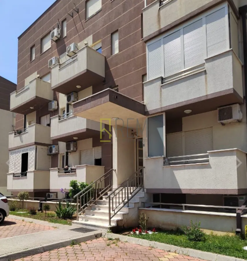 Prodaja, dvosoban stan, 60m², Zabjelo, Podgorica