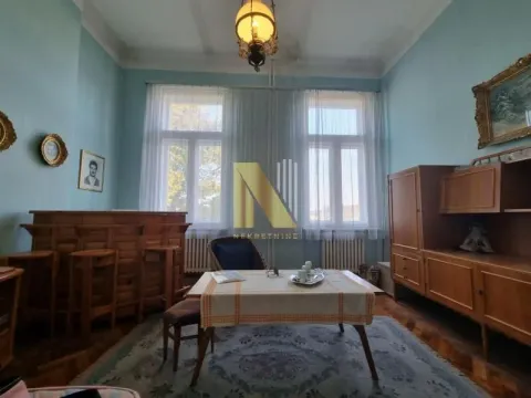 Prodaja, dvosoban stan, 60m², Petrovaradin, Novi Sad - image 1