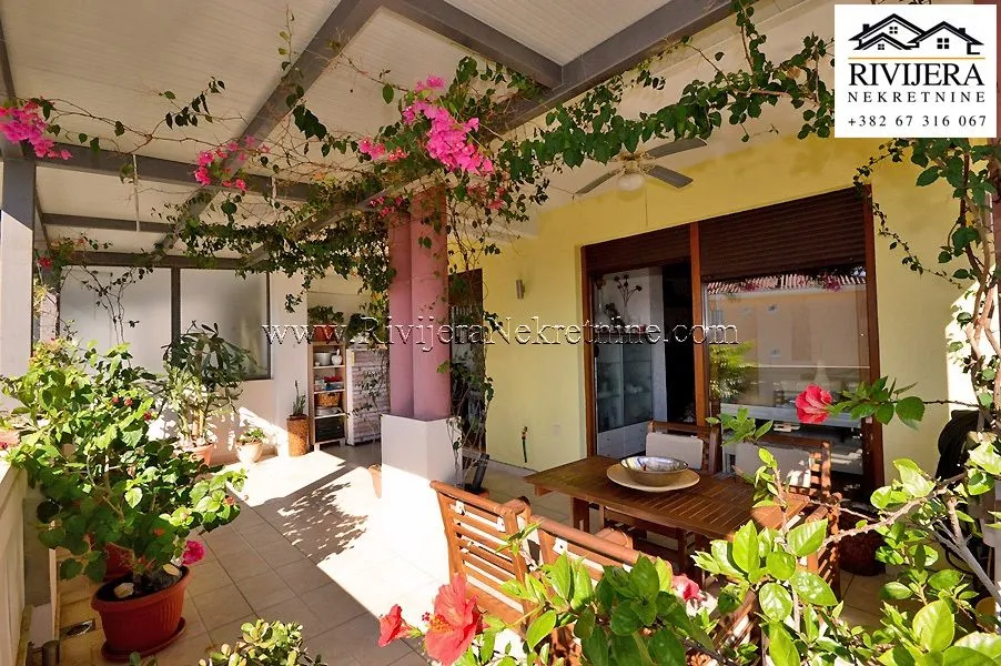 Prodaja, dvosoban stan, 138m², Savina, Herceg Novi