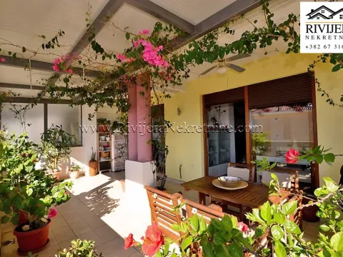 Sale, two bedroom apartment, 138m², Savina, Herceg Novi - image 36