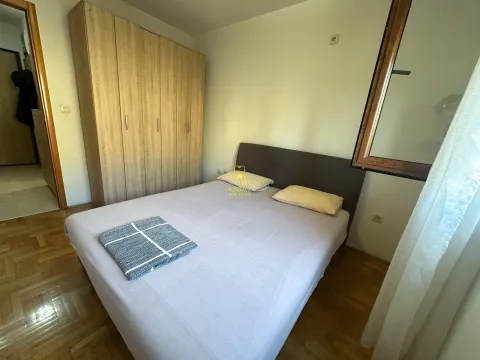 Sale, one bedroom apartment, 41m², Stari Aerodrom, Podgorica - image 11