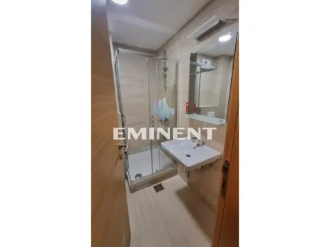 Izdavanje, trosoban stan, 69m², Zemun Gornji Grad, Zemun Sve Podlokacije - image 7