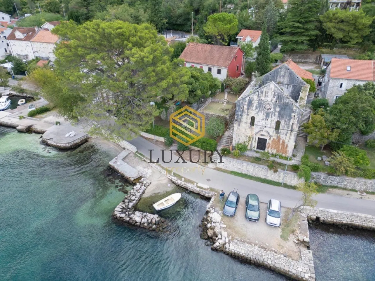 Prodaja, plac, 438m², Dobrota, Kotor