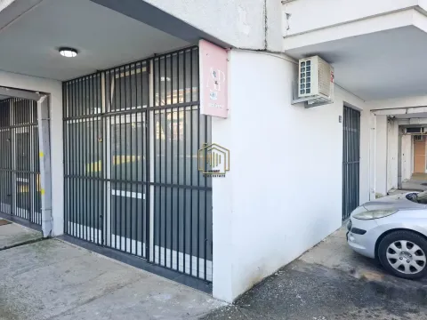 Rent, office space, 22m², Stari Aerodrom, Podgorica - image 2