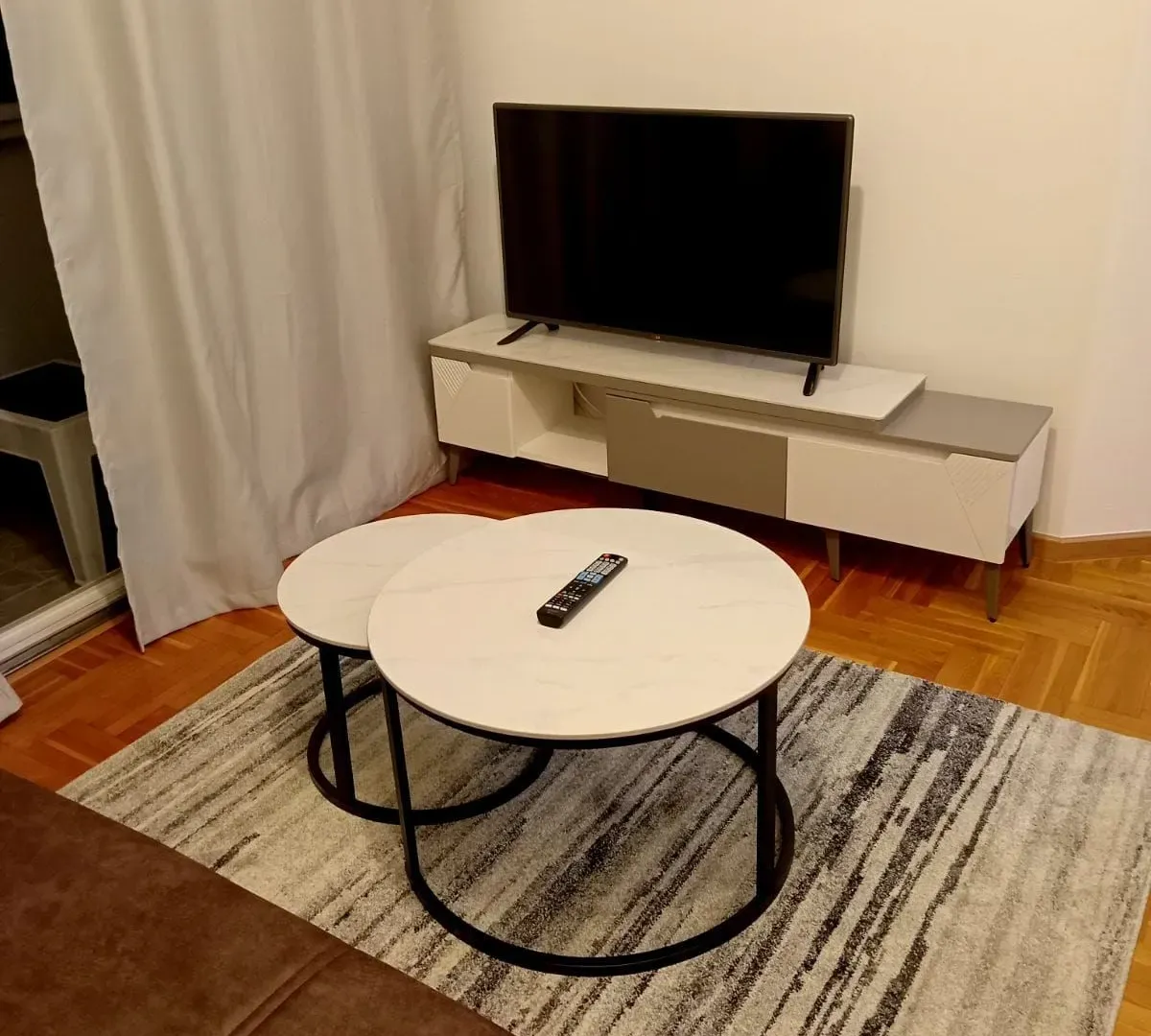 Izdavanje, jednosoban stan, 35m², City Kvart, Podgorica