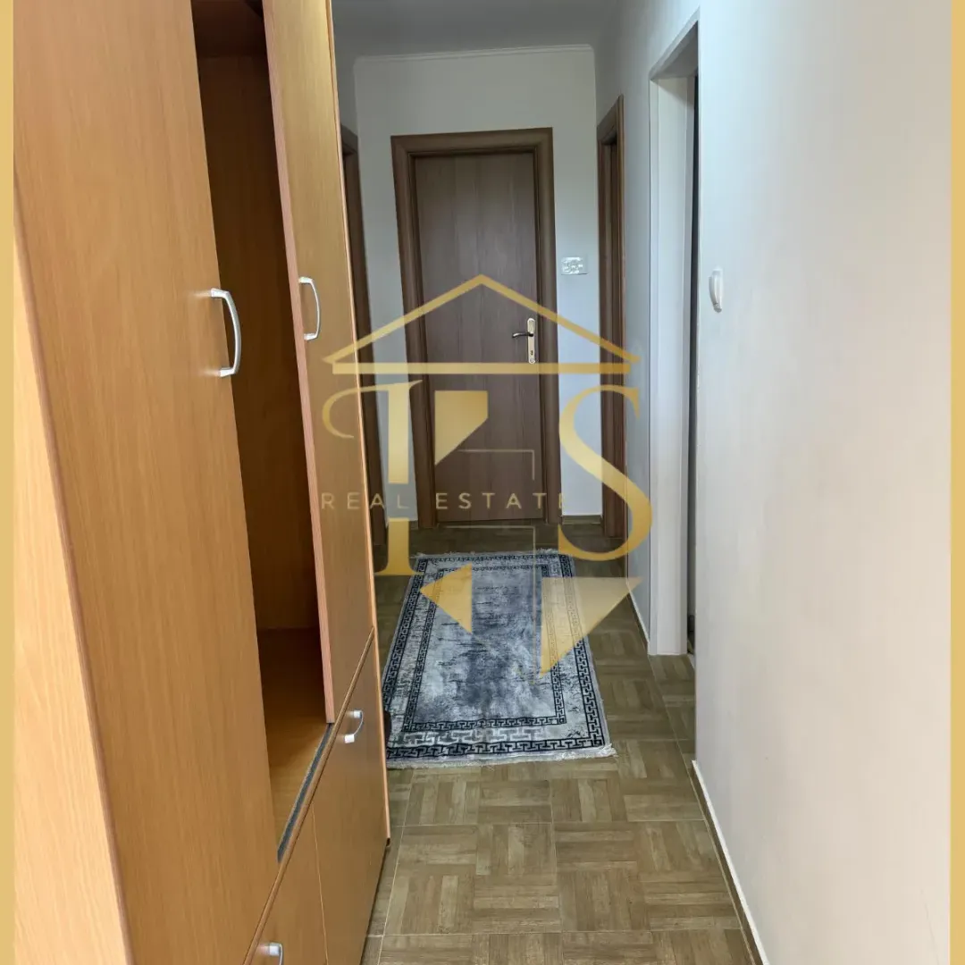 Izdavanje, jednosoban stan, 84m², Dumidran, Tivat