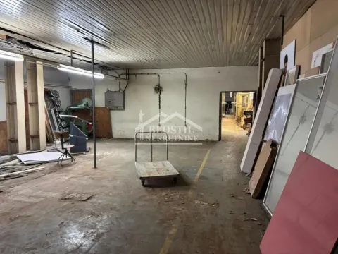 Rent, office space, 600m², Kluz, Zvezdara Sve Podlokacije - image 5