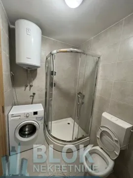 Izdavanje, jednosoban stan, 52m², Stari Aerodrom, Podgorica - image 8