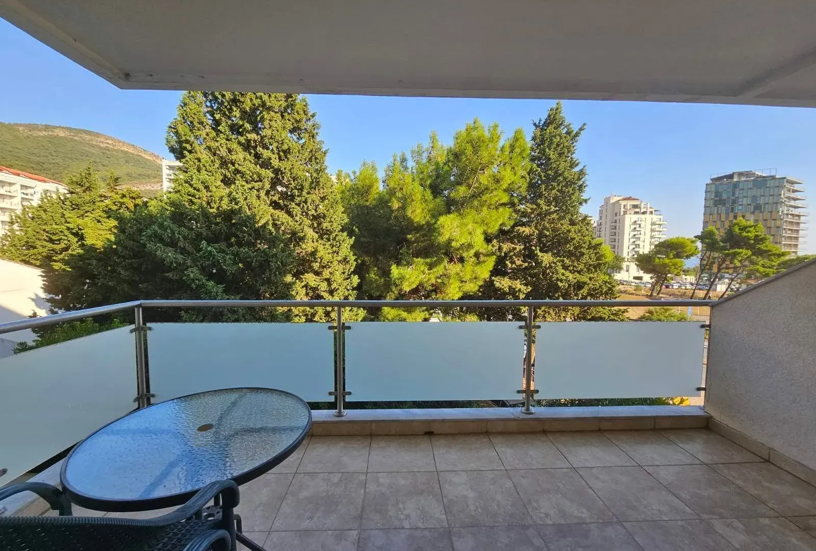 Sale, two bedroom apartment, 90m², Bečići, Budva
