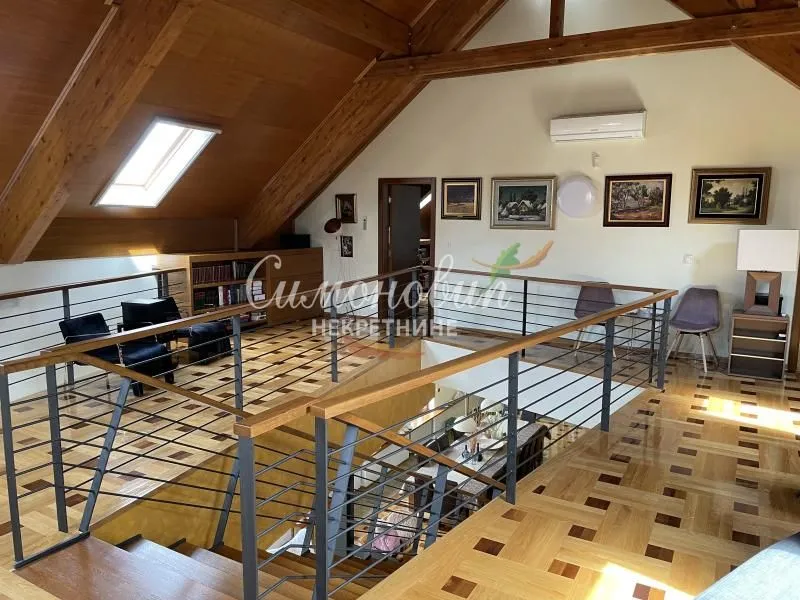 Prodaja, kuća, 700m², Sremska Mitrovica, Srbija