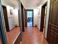 Izdavanje, kuća, 175m², Vranići, Podgorica - image 8