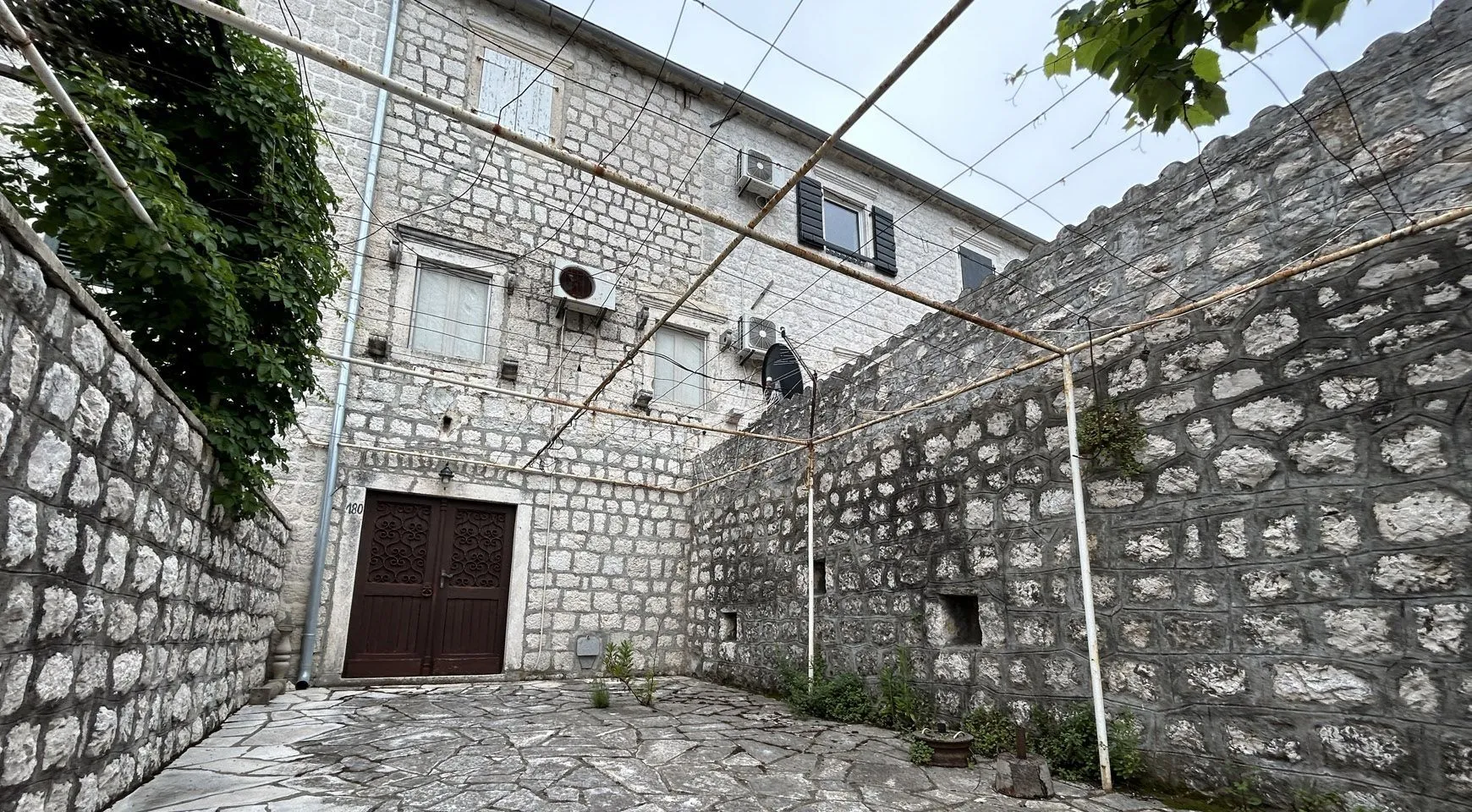 Prodaja, kuća, 166m², Dobrota, Kotor