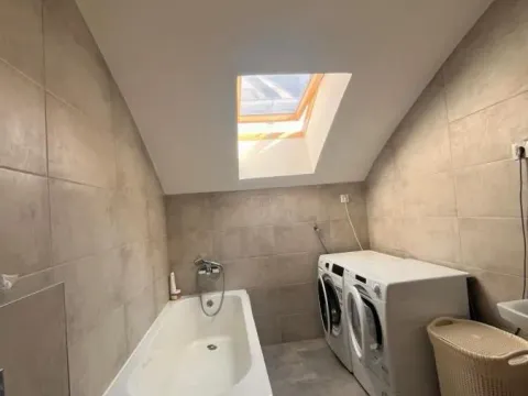 Prodaja, stan, 100m², Novo naselje, Novi Sad - image 16