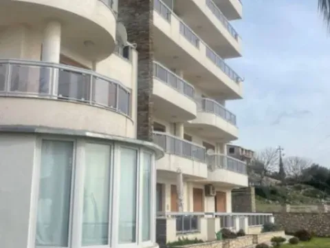 Izdavanje, stan, 119m², Dobre Vode, Bar - image 6