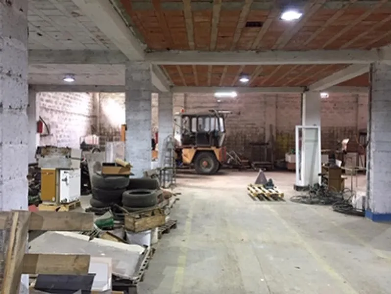 Rent, office space, 200m², Batajnica, Beograd