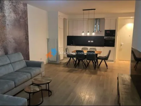 Izdavanje, trosoban stan, 86m², Savski Venac, Beograd - image 3