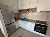 Izdavanje, jednosoban stan, 42m², City Kvart, Podgorica - image 10