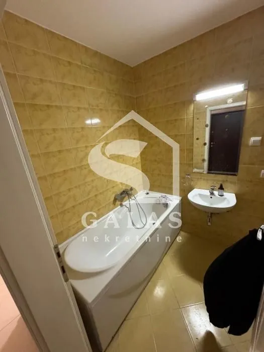 Rent, apartment, 93m², Stari Grad, Beograd