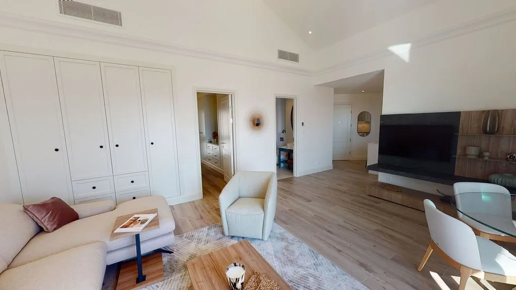 Prodaja, dvosoban stan, 74m², Tivat, Crna Gora