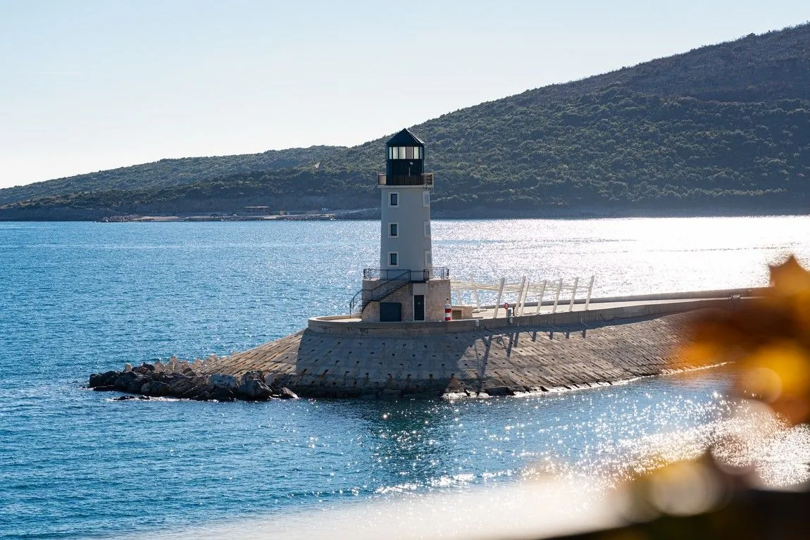 Prodaja, trosoban stan, 108m², Luštica, Tivat