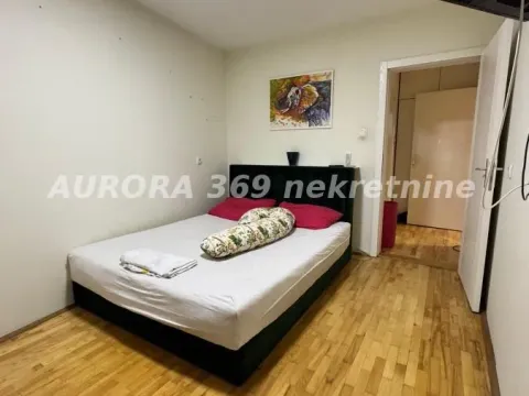 Izdavanje, dvosoban stan, 52m², Podbara, Novi Sad Sve Podlokacije - image 9