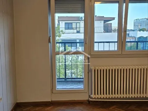Izdavanje, poslovni prostor, 125m², Tašmajdan, Palilula Sve Podlokacije - image 7