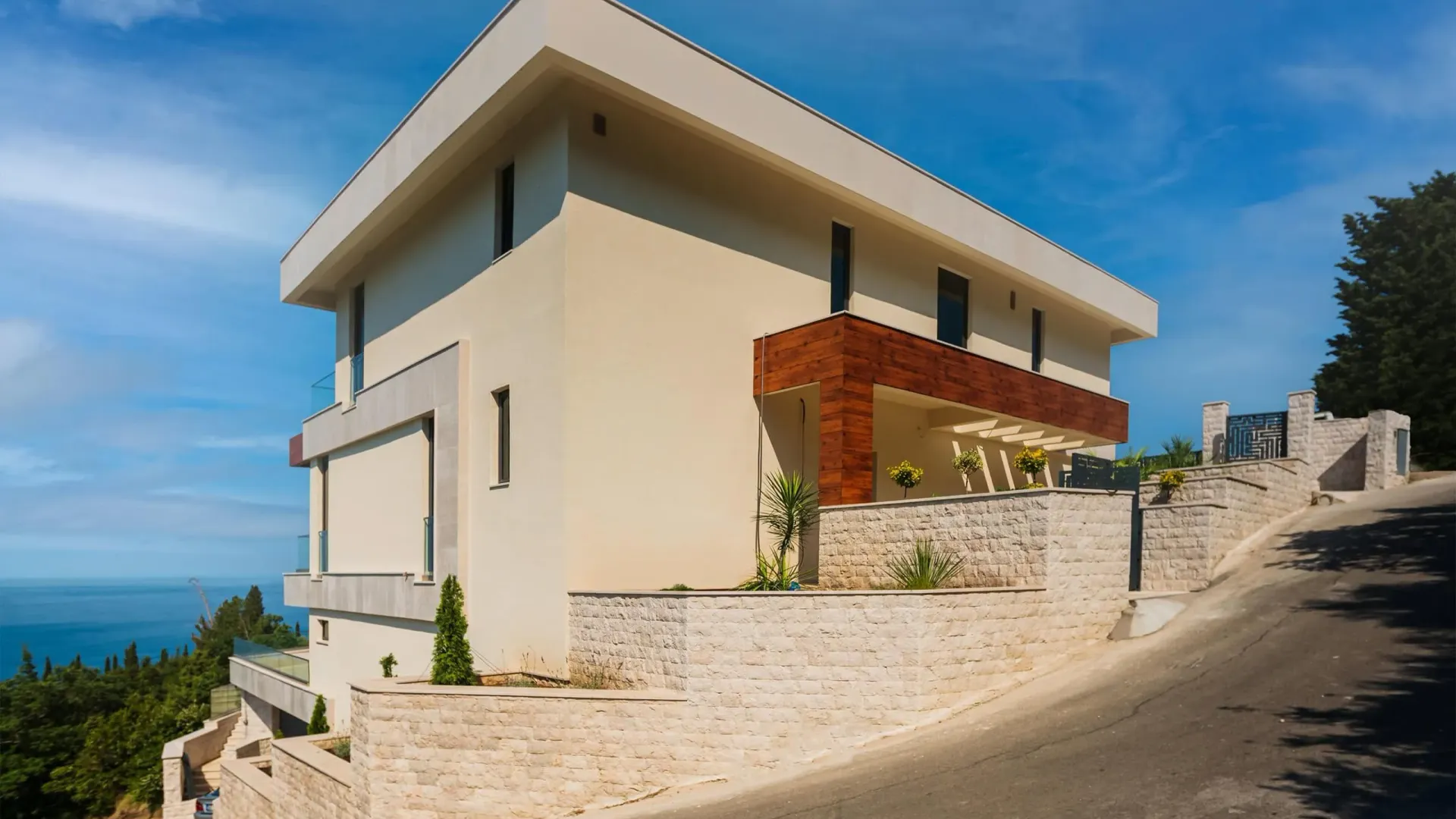 Sale, house, 632m², Drobni pijesak, Budva