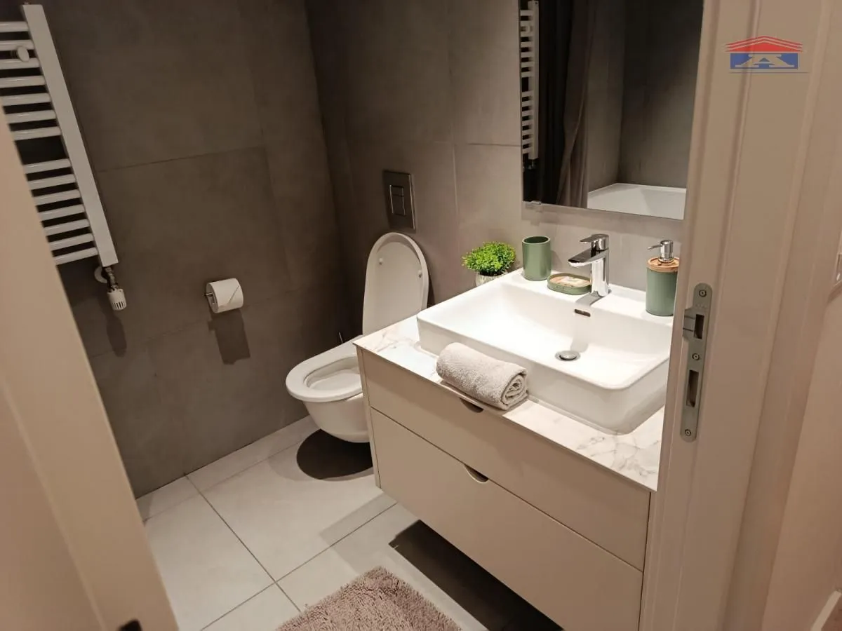 Rent, two bedroom apartment, 75m², Savski Venac, Beograd