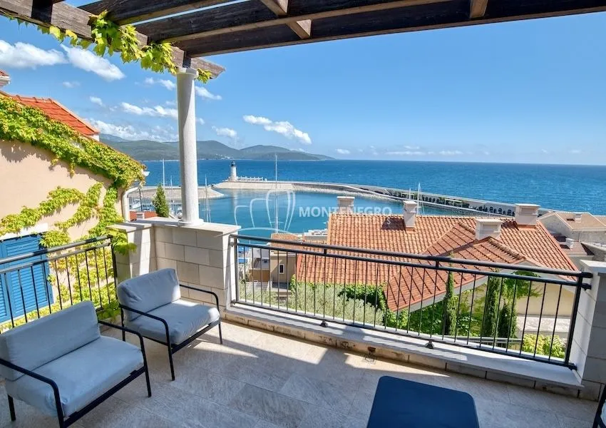 Prodaja, jednosoban stan, 55m², Luštica Bay, Tivat