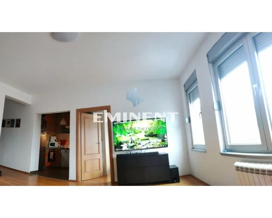 Rent, two bedroom apartment, 45m², Gundulićev Venac, Beograd