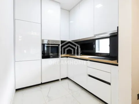 Izdavanje, trosoban stan, 130m², Nova Dalmatinska, Podgorica - image 5