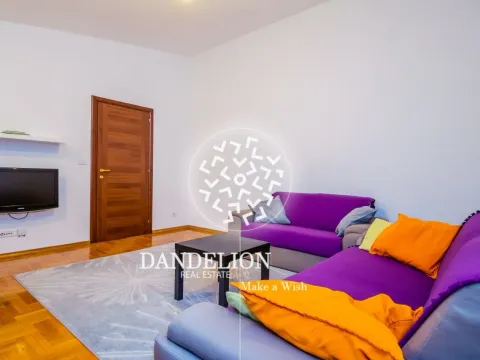 Izdavanje, dvosoban stan, 64m², Stari Aerodrom, Podgorica - image 18