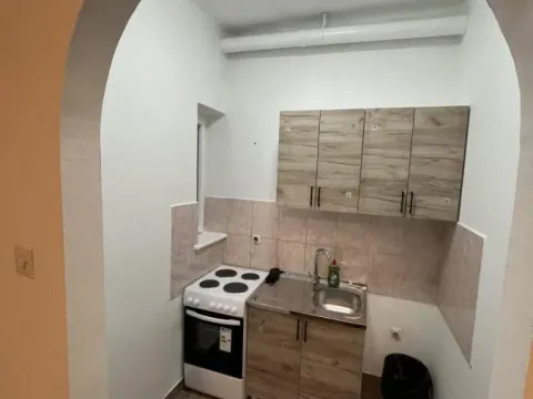 Izdavanje, dvosoban stan, 47m², Bulevar Oslobodjenja, Novi Sad Sve Podlokacije - image 8