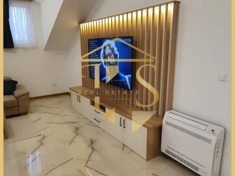 Izdavanje, trosoban stan, 150m², Kalimanj, Tivat - image 3