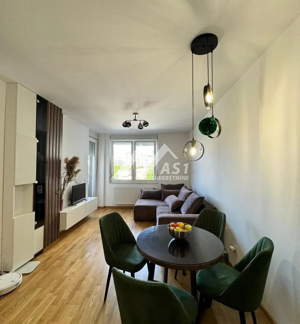 Izdavanje, dvosoban stan, 45m², Telep, Novi Sad Sve Podlokacije