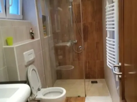 Rent, two bedroom apartment, 80m², Mažina, Tivat - image 9