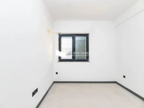 Prodaja, jednosoban stan, 38m², Kumbor, Herceg Novi - image 9